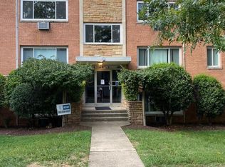 1601 19th St N APT 301, Arlington, VA 22209