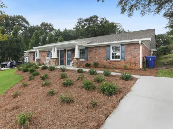 220 Victory Dr, Dallas, GA 30132