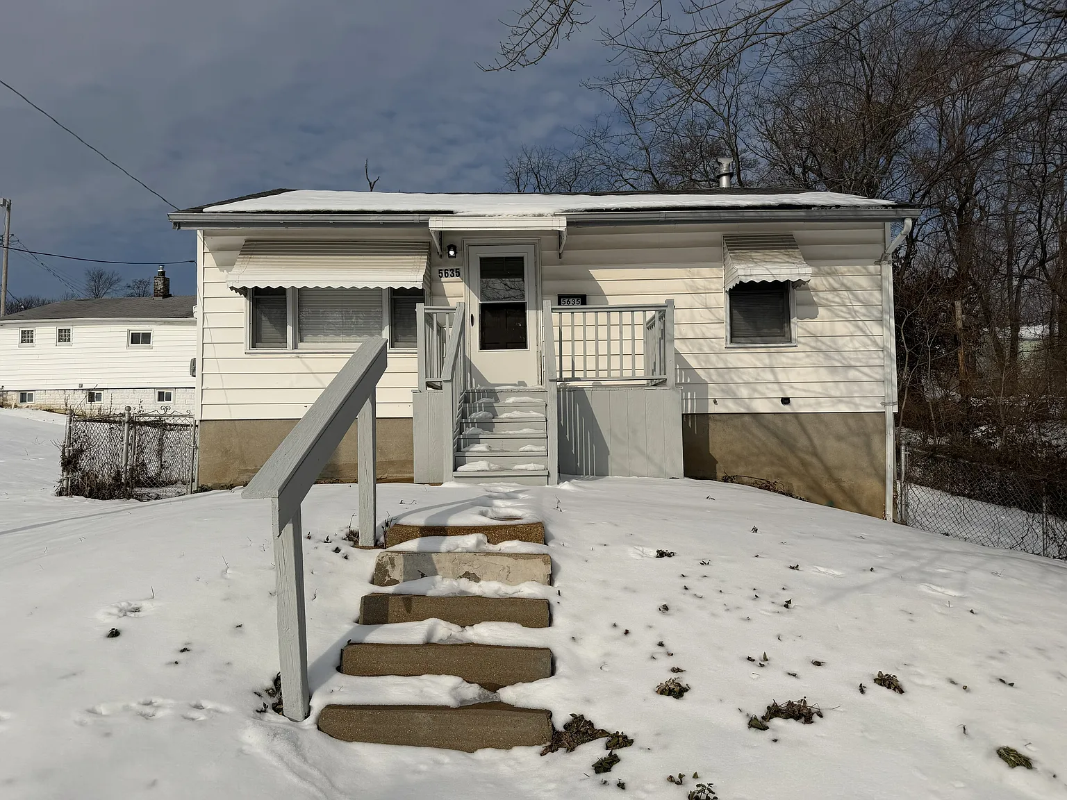 5635 College Ave photo 1