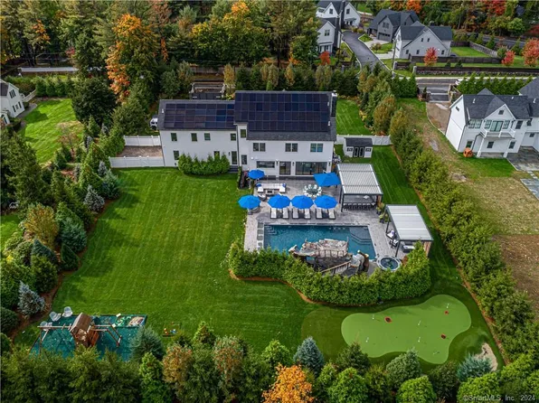 16 Weston Road, Westport, CT 06880