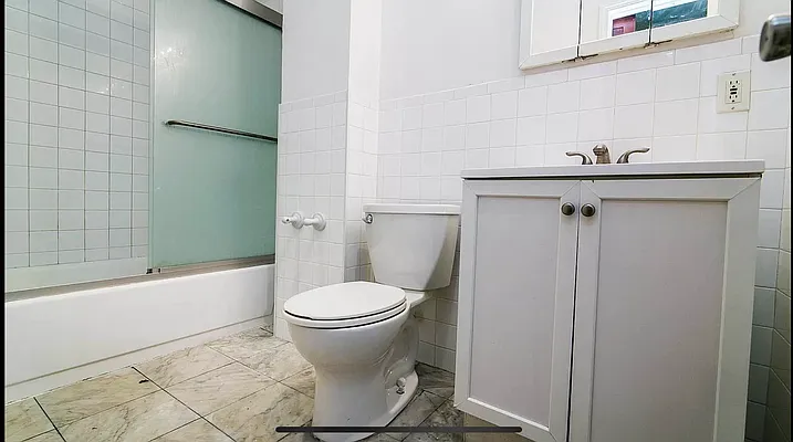 Rented by Nooklyn NYC LLC | media 46