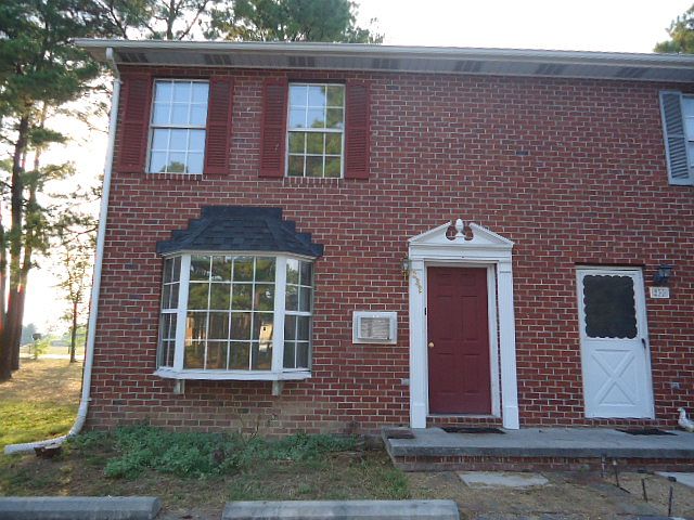 1st image of 232 Carroll Dr