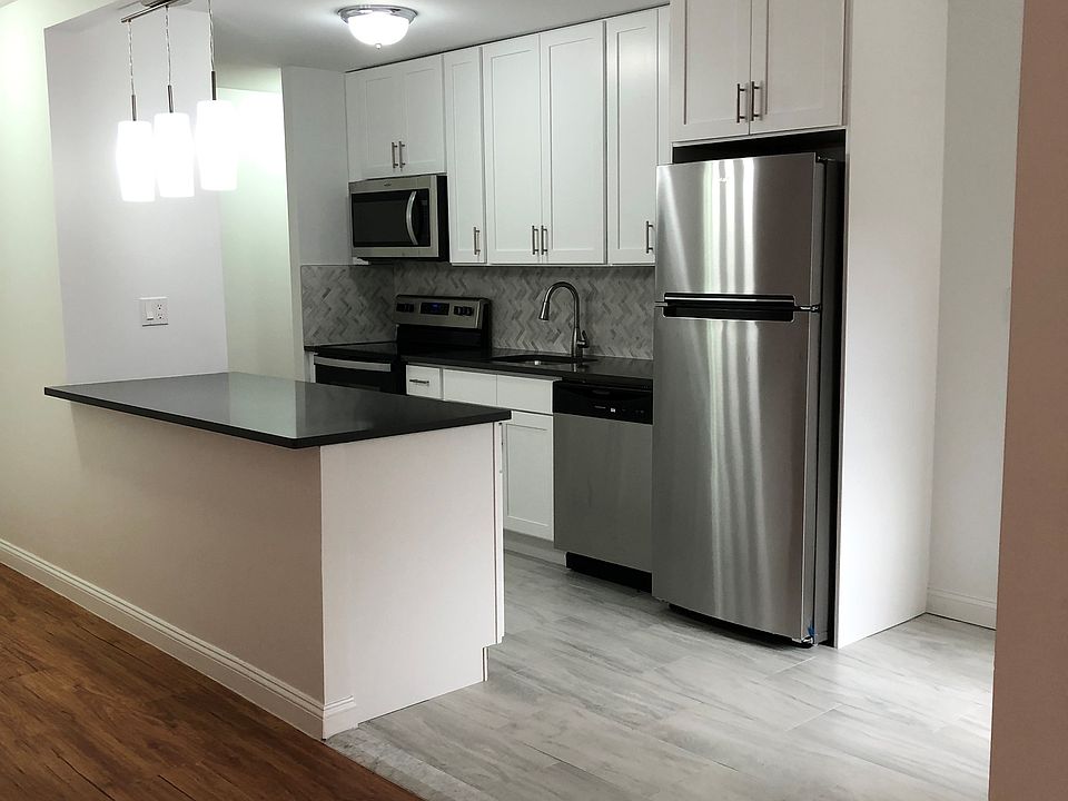 1st image of 747 10th Ave APT 8F