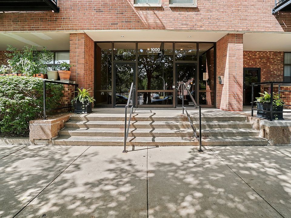 1st image of 1000 E 53rd St Unit 323