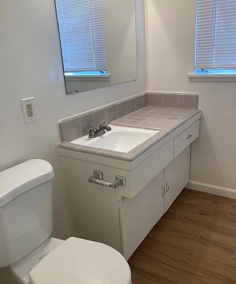 295 S Hudson Ave #3 — Photo 11