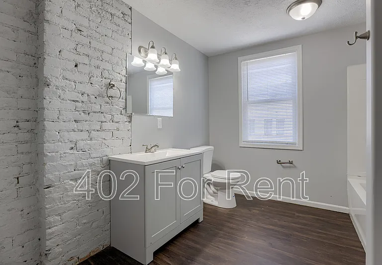 2233 S 20th St #3 — Photo 12
