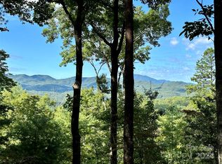 176 Winterberry Dr #17, Marshall, NC 28753