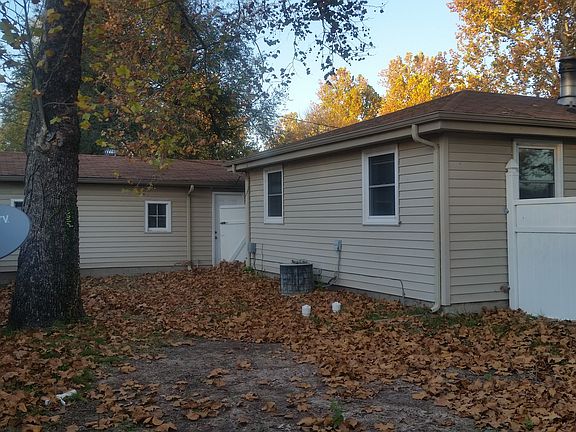 SW Corner - Back Yard