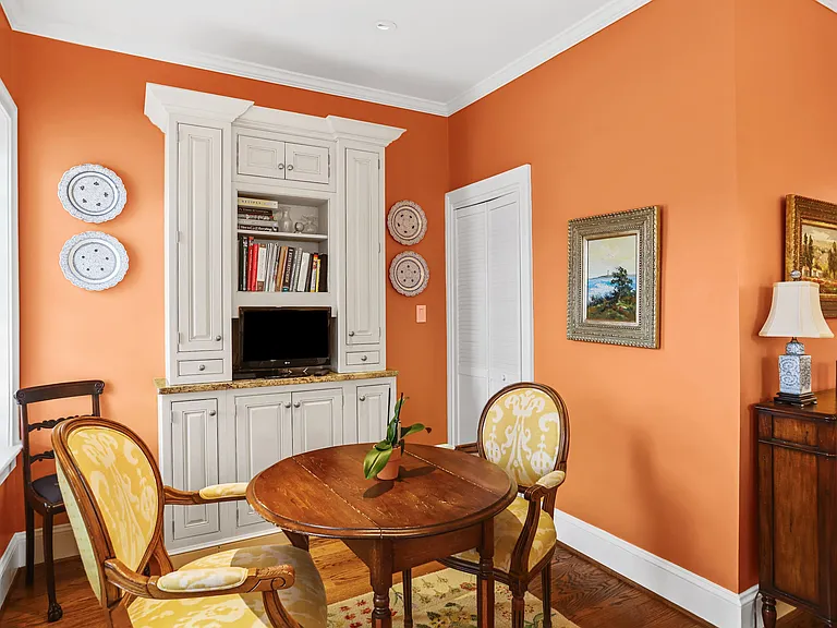 1706 Swann St NW #2 — Photo 15