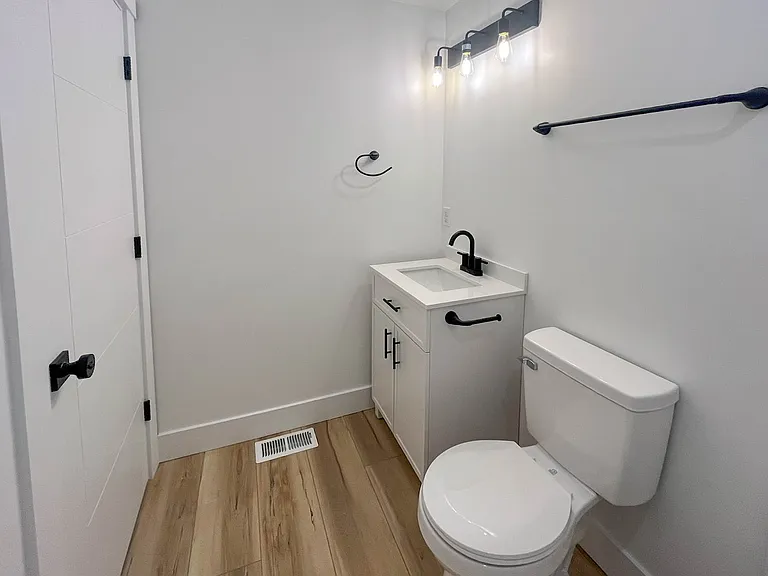 Bathroom 2 (located off of hallway)