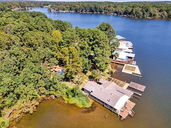 5th image of 2670 Aqua Vista Dr