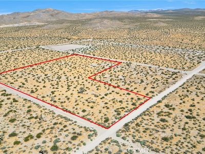 1 Sanburg Ave #60, Adelanto, CA, 92301