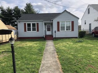 525 Huntington Blvd NE, Roanoke, VA 24012