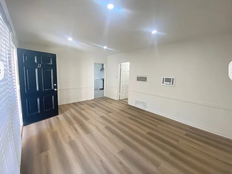 1401 Havenhurst Dr — Photo 21