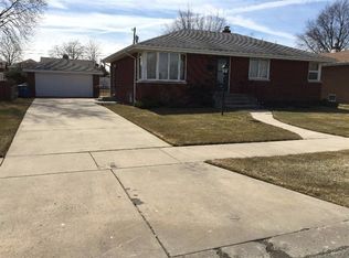 2930 Laporte Ave, Highland, IN 46322