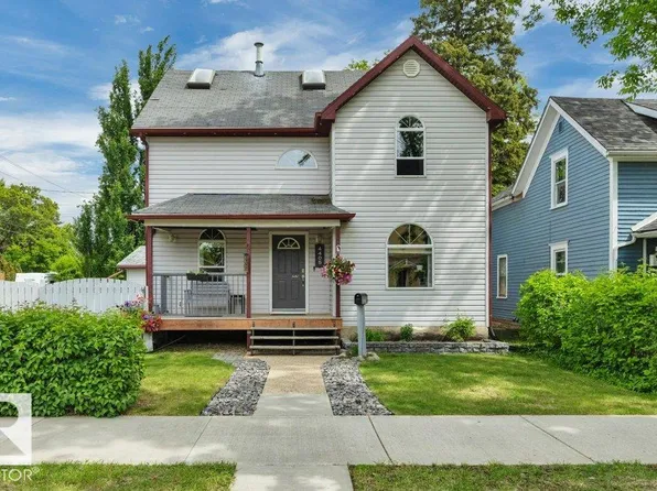 4405 51st St, Wetaskiwin, AB T9A 1K4