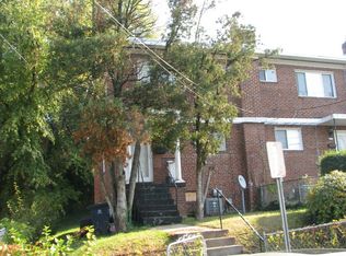 5316 Leverett St, Oxon Hill, MD 20745