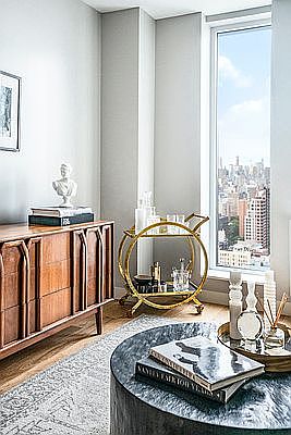 4th image of 125 Delancey St Penthouse 4
