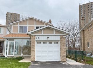 22 Hartleywood Dr, Toronto, ON M1S 3N2