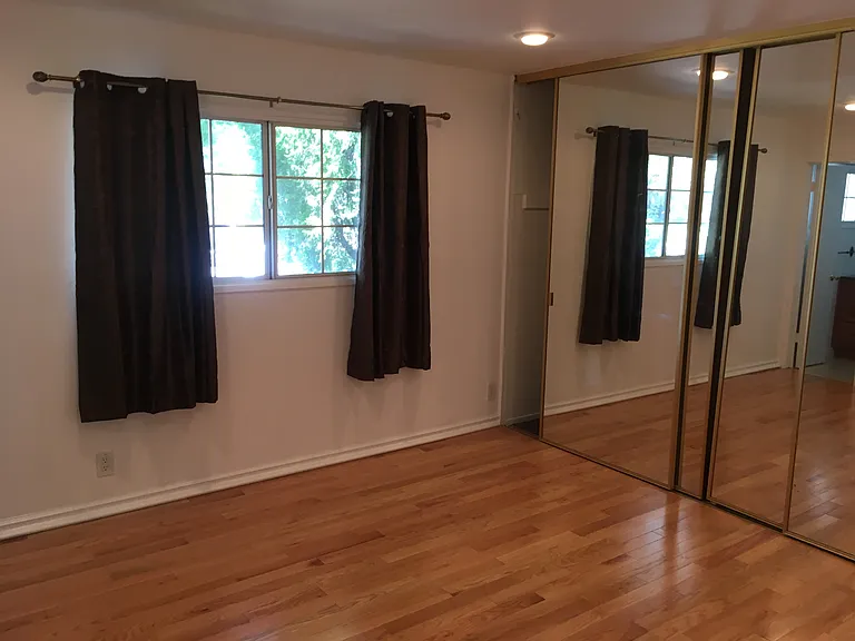 6721 Melba Ave — Photo 17