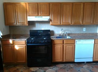 1 Undisclosed St, Copiague, NY 11726