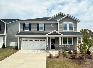 1202 Briar Gate Dr, Holly Springs, NC 27540