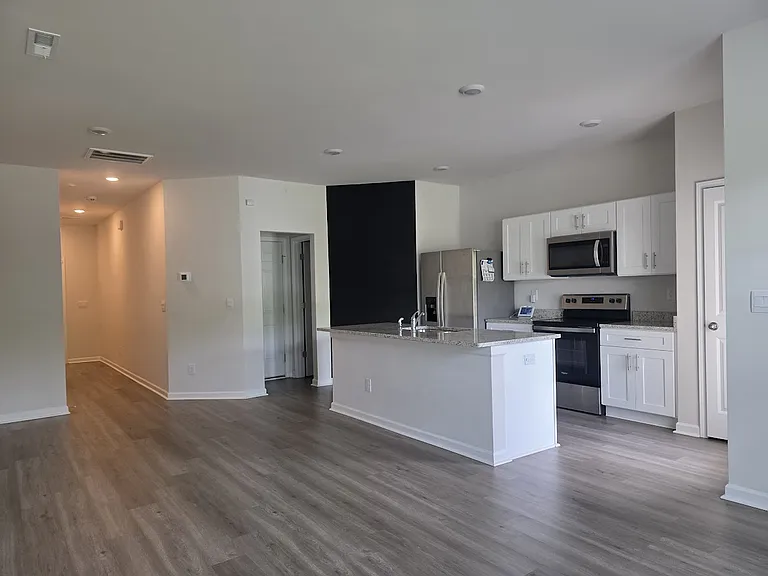 5628 Carrington Ct — Photo 16