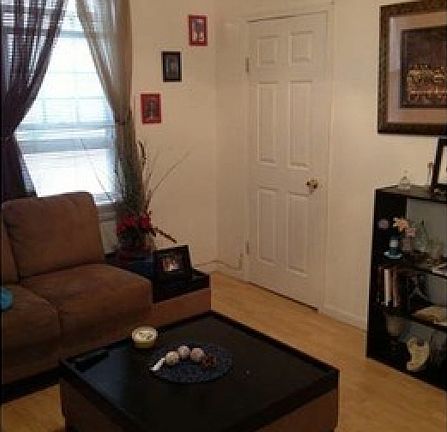 3rd image of 368 Belleville Ave