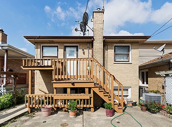 3rd image of 4955 N Oriole Ave