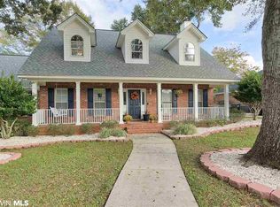 25478 Lakeland Dr, Loxley, AL 36551