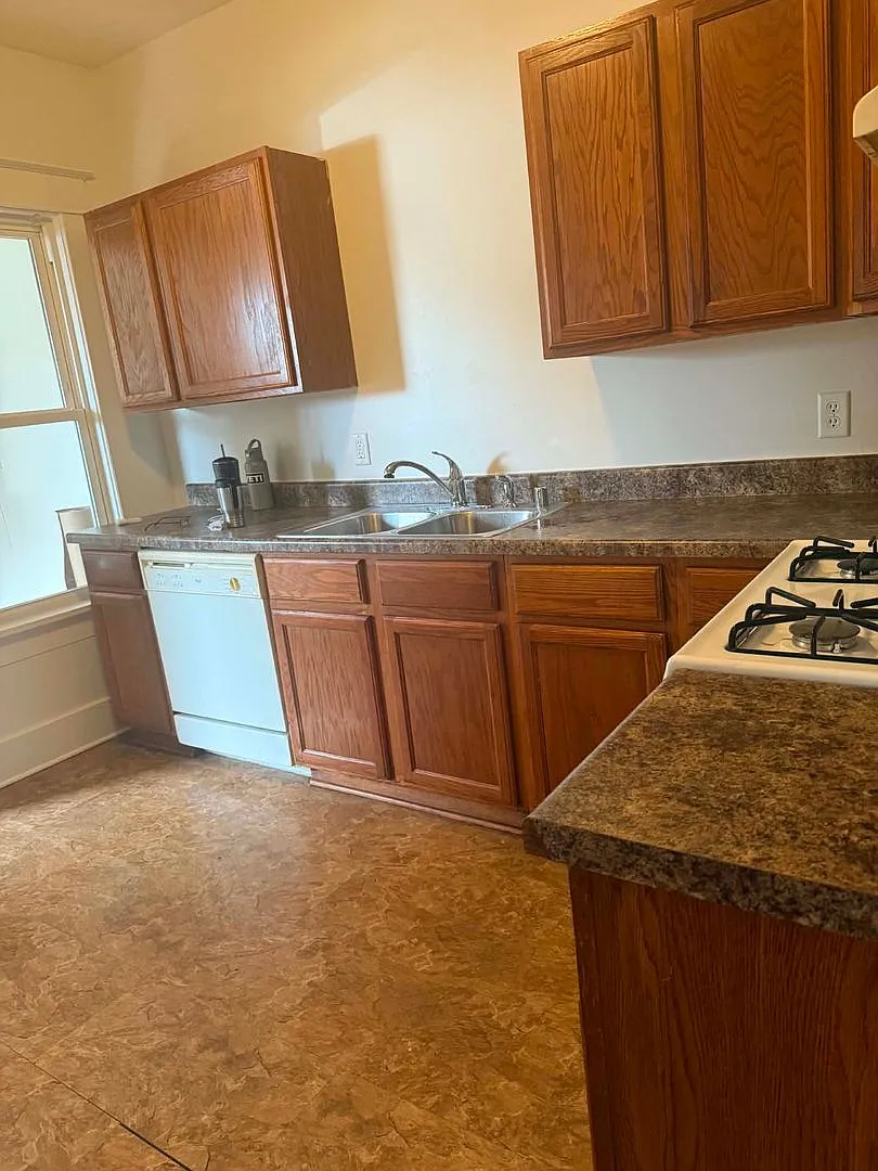 6018 22nd Ave LLC — Photo 2