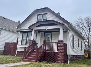 2819 S 15th St, Milwaukee, WI 53215