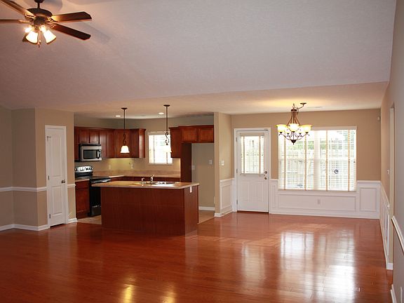 4th image of 700 Sydney Bean Way