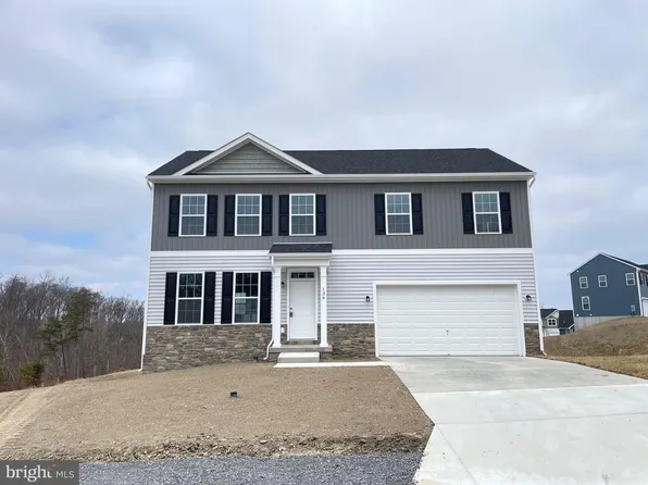 48 Wattley Ct, Martinsburg, WV 25405