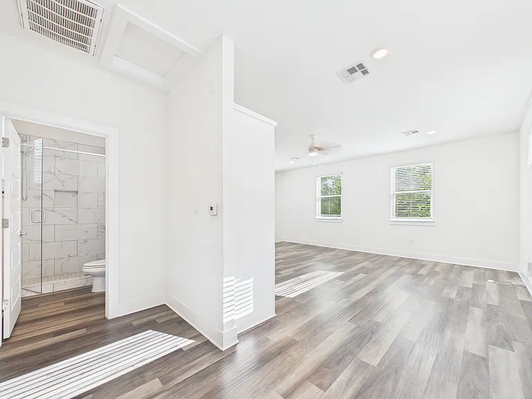 6508 Santos St #B — Photo 8