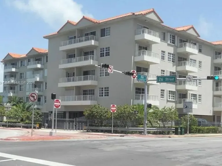 2600 Collins Ave #211 — Photo 15
