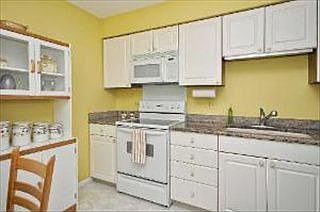 5th image of 121 S Stonington Dr #331