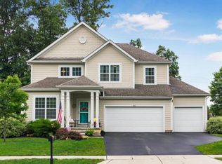 310 Seatrain Dr, Delaware, OH