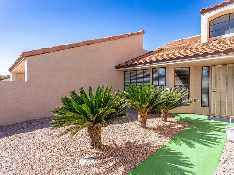 10930 E Hope Dr — Photo 26