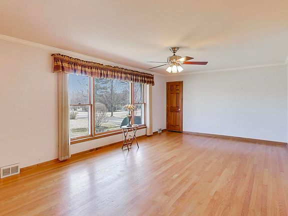 4th image of 316 Linden Rd