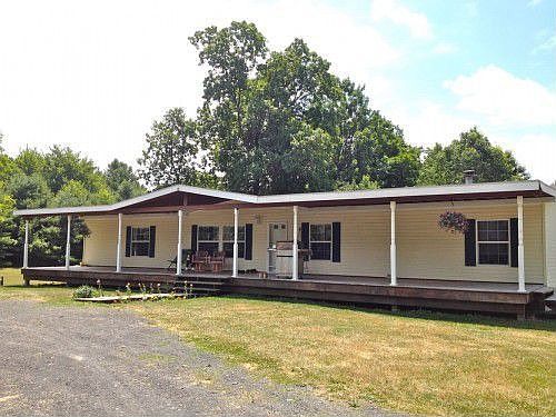 2nd image of 393 Shady Ln