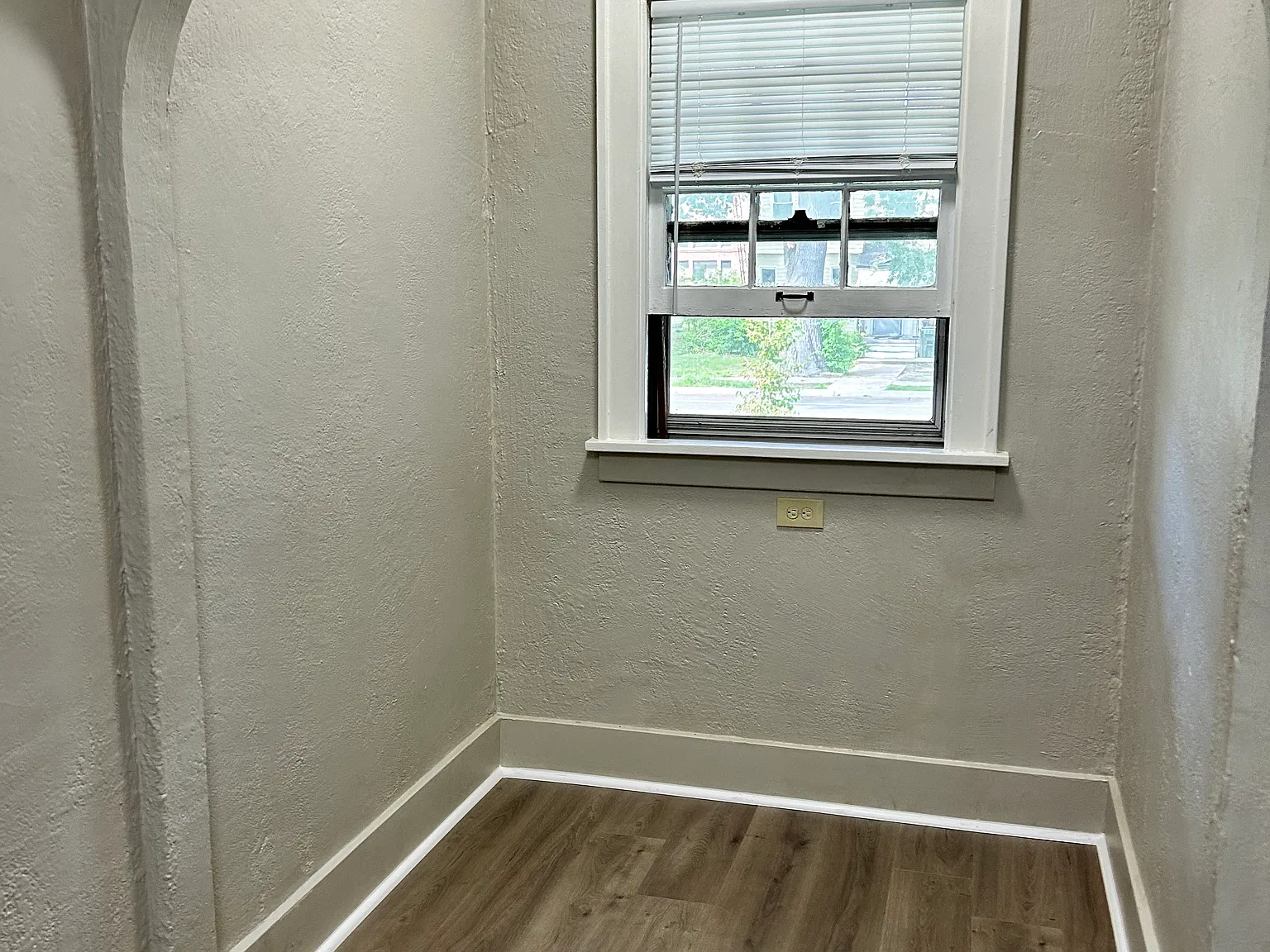 1502 Peck St — Photo 4