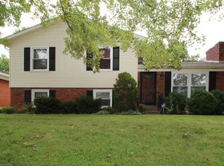 3913 Manner Dale Dr, Louisville, KY