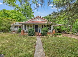 6803 Old Cornelia Hwy, Lula, GA 30554