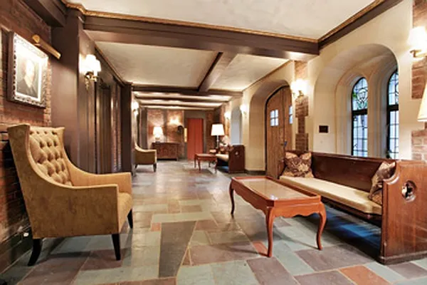 Sold by Corcoran | media 25