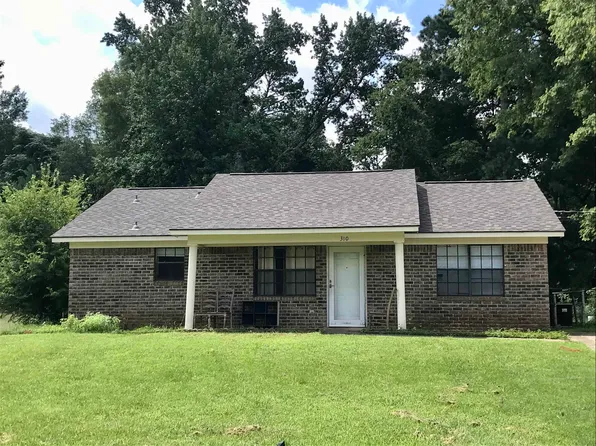 310 Murphey Dr, Marshall, TX 75672