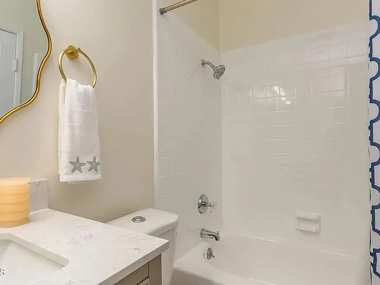 2603 N Yardarm Ave — Photo 12