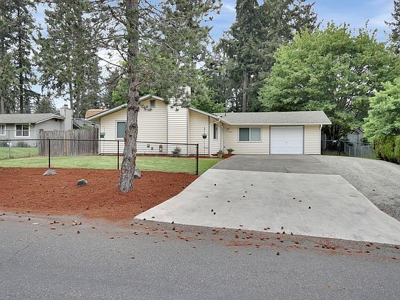 2nd image of 6905 162nd Street Ct E