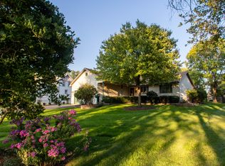 422 Dayton St, Sandwich, IL 60548