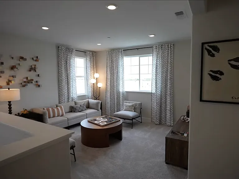 3426 Apollo Dr — Photo 23